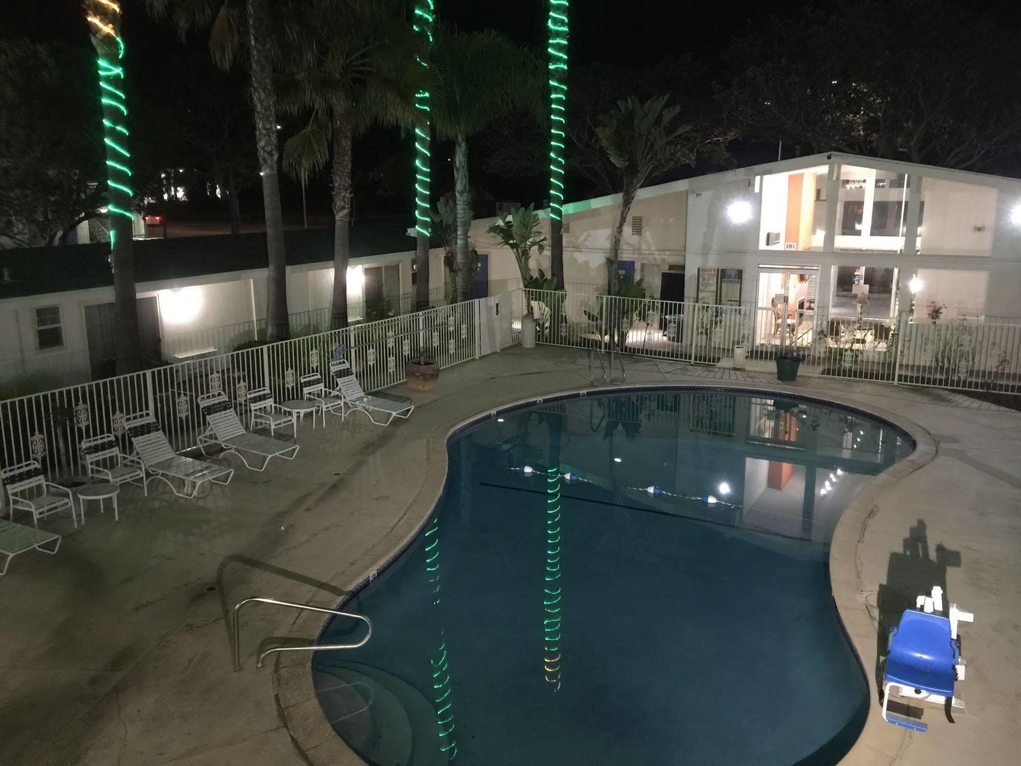 Motel 6-Santa Maria, Ca - South ภายนอก รูปภาพ